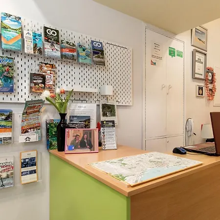 Hostel Backpackers *