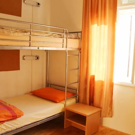 بيت شباب Backpackers